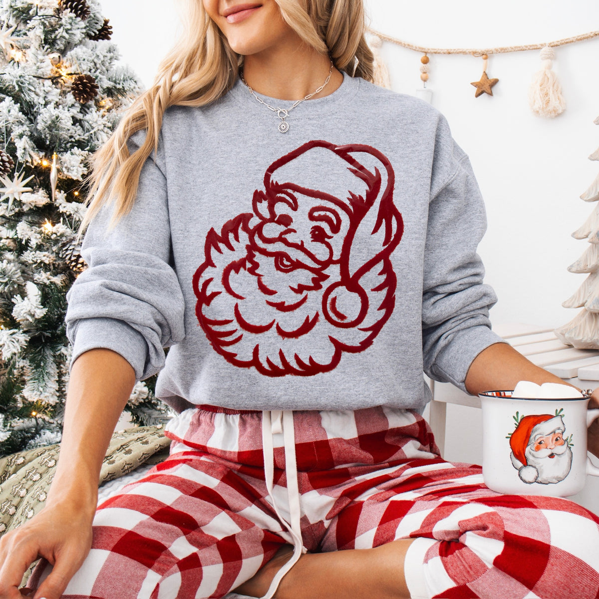 PRE-ORDER Fluffy Patch - Red Santa 5-7 biz day tat