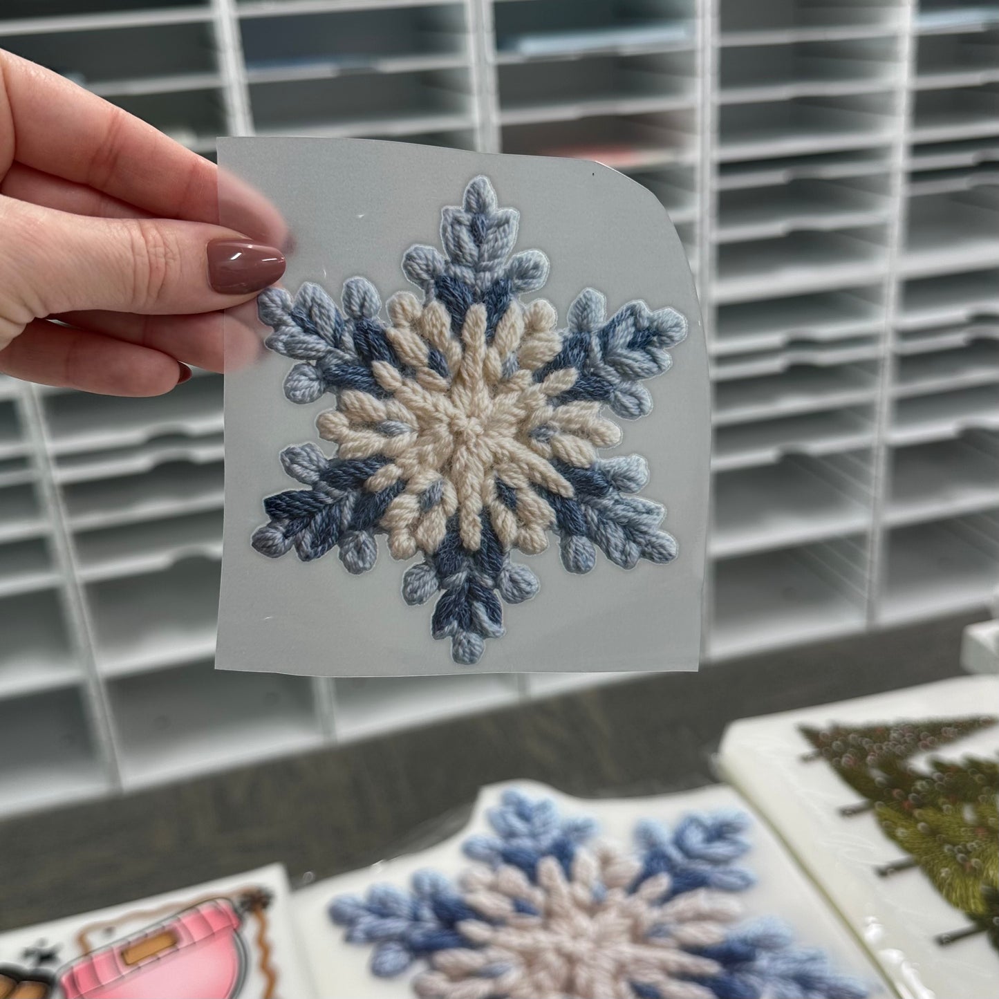 POCKET snowflake yarn clear film screen print