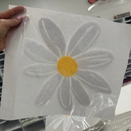 Fluffy Patch - Daisy