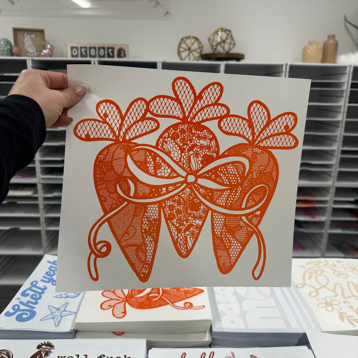 LACE CARROTS screen print transfer