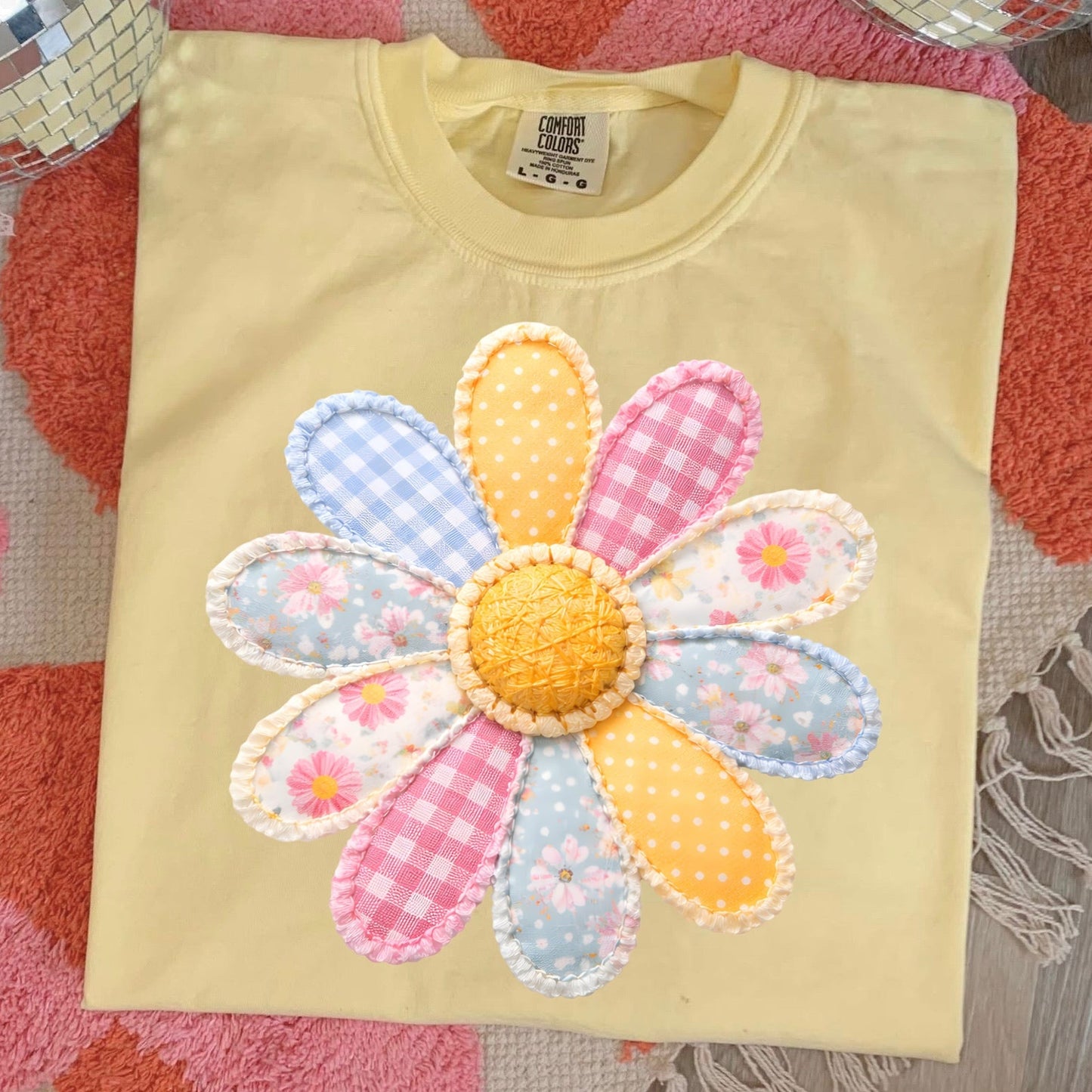 patchwork daisy clear film screen print