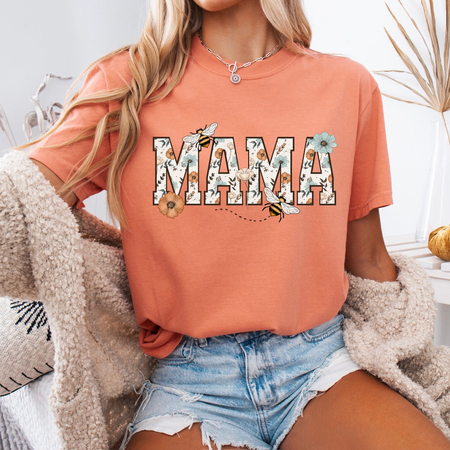 PRE-ORDER floral bee MAMA DTF - 7-10 BIZ DAY TAT