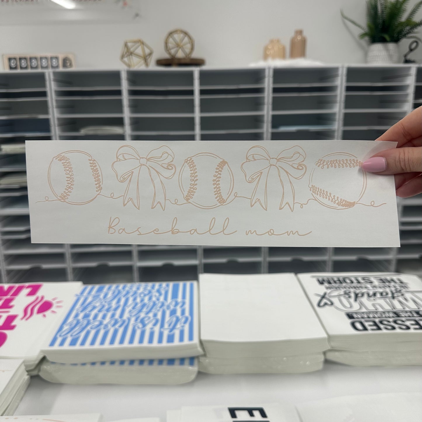 line art baseball mom screen print transfer•